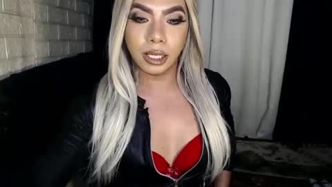 Snapshot of missaira69 chatting on 02.22.25 AIRA online show from 02.22.25