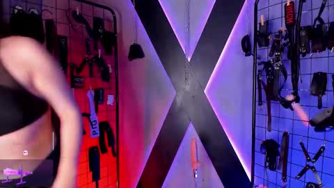 Miss Alix and Mia Slave online show from 10.18.25