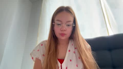 Snapshot of missameliah chatting on 02.03.26 Ameliahs online show from 02.03.26