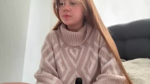 Snapshot of missameliah chatting on 02.12.26 Ameliahs online show from 02.12.26