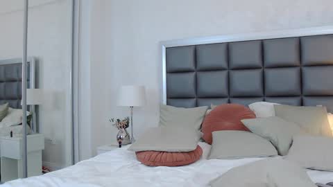 Snapshot of missangelinnaa chatting on 12.07.24        n g e l i n a        online show from 12.07.24