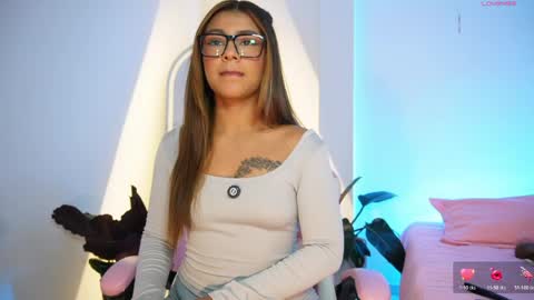 missara_ online show from 05.12.26