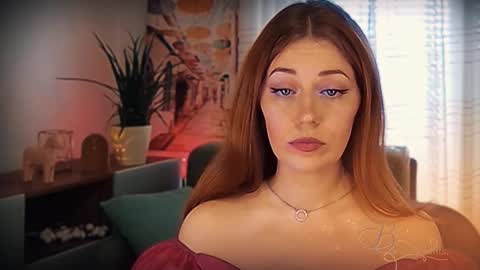 Snapshot of missbeverlymills chatting on 02.28.26 The divine Beverly online show from 02.28.26