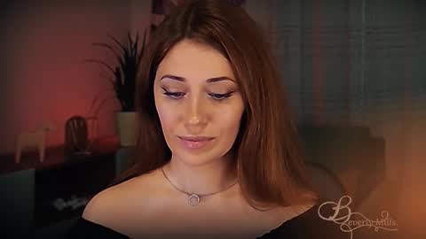 Snapshot of missbeverlymills chatting on 03.07.26 The divine Beverly online show from 03.07.26