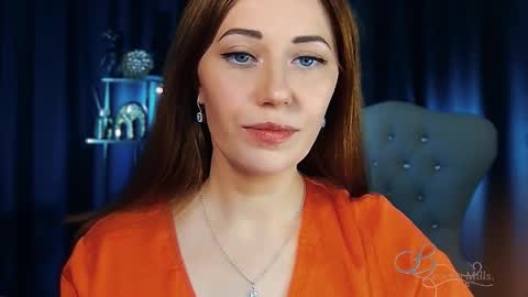 Snapshot of missbeverlymills chatting on 04.05.26 The divine Beverly online show from 04.05.26