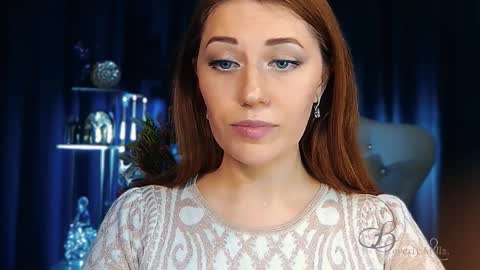 Snapshot of missbeverlymills chatting on 04.11.26 The divine Beverly online show from 04.11.26