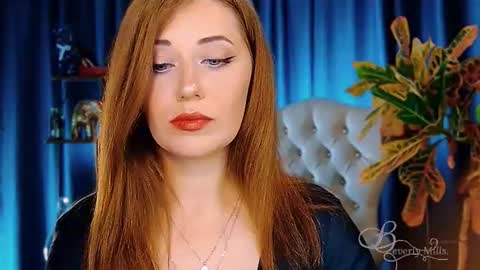 The divine Beverly online show from 06.26.26