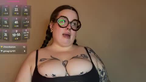 Snapshot of missbika chatting on 07.16.26 Miss Bika online show from 07.16.26