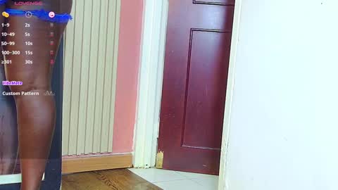 Miss Evelyn  online show from 09.18.25