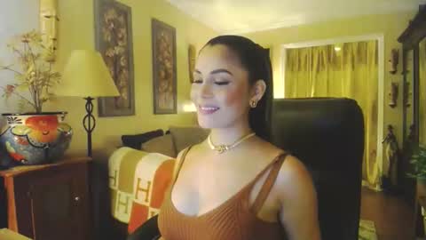 Snapshot of missbrownx chatting on 01.02.25 Brownie -P online show from 01.02.25