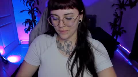 Snapshot of misscharlottte_18 chatting on 02.27.25 Missy Charlottte.  Hey remember to give me a thumbs up ty online show from 02.27.25