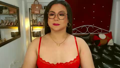 Snapshot of missdominantbigcockx chatting on 01.12.26 missdominantbigcockx online show from 01.12.26