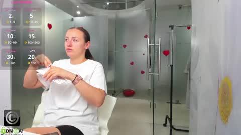 Miss Domina online show from 08.05.26