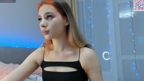 Snapshot of misseliss chatting on 02.01.25 Hello dear my name Elisa online show from 02.01.25