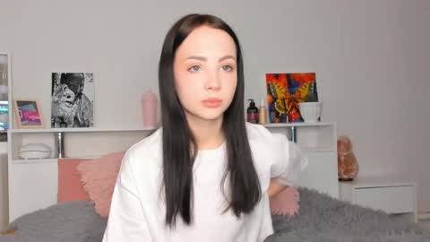 Hello dear my name Elisa online show from 05.10.26