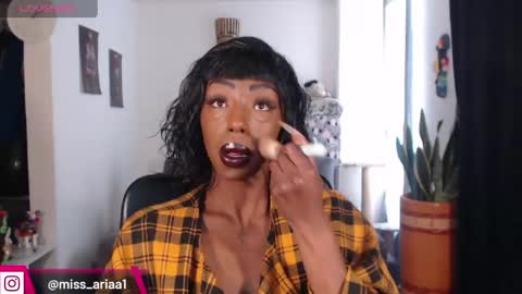 Emilie Diaz online show from 04.29.26