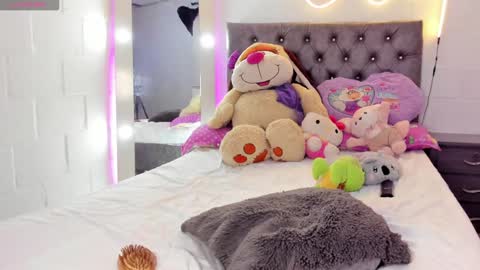 Gisell   Gigi online show from 12.30.24