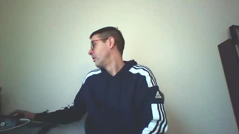 Snapshot of mission_cumpossible chatting on 03.09.25 SperminatoR online show from 03.09.25