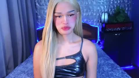 im your queen steffie online show from 06.13.26