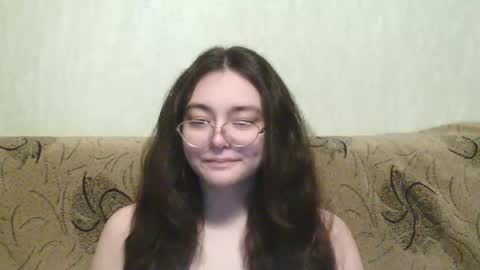 Snapshot of missis_mona chatting on 03.06.25 missis mona online show from 03.06.25