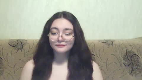 Snapshot of missis_mona chatting on 03.07.25 missis mona online show from 03.07.25