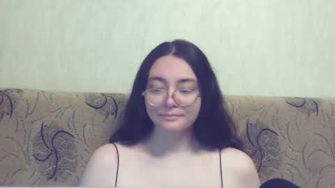 Snapshot of missis_mona chatting on 09.09.25 missis mona online show from 09.09.25