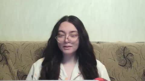 Snapshot of missis_mona chatting on 09.15.25 missis mona online show from 09.15.25