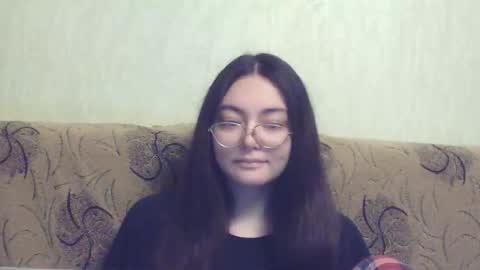 Snapshot of missis_mona chatting on 09.30.25 missis mona online show from 09.30.25