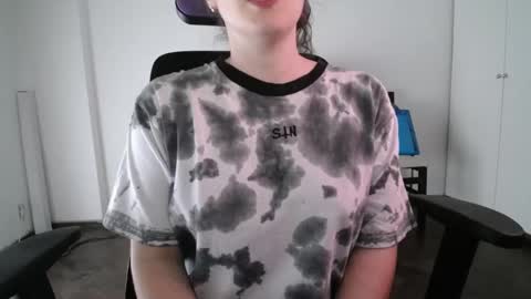 Snapshot of missivana777 chatting on 03.11.25 Ivana online show from 03.11.25