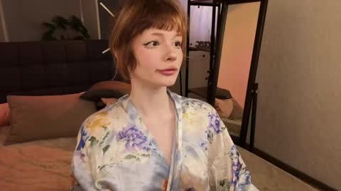 Snapshot of misska_popkins chatting on 04.11.26 Misska online show from 04.11.26