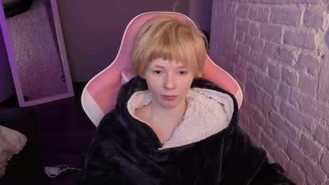 Snapshot of misska_popkins chatting on 04.29.26 Misska online show from 04.29.26