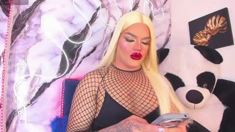 kassandra lazcano online show from 06.02.26