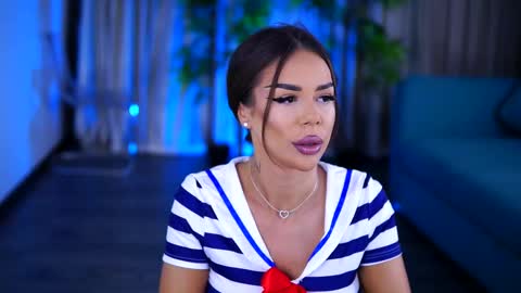 Snapshot of misskiarra chatting on 03.03.25 misskiarra online show from 03.03.25