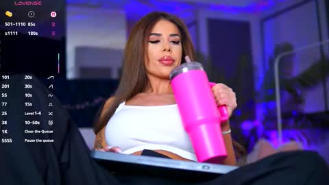 misskiarra online show from 02.13.26