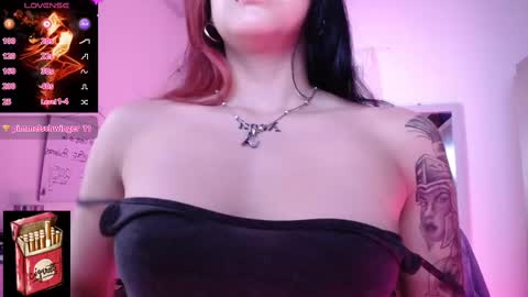 LanaLul  online show from 02.18.25