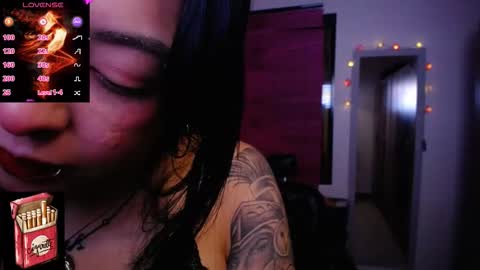 Snapshot of misslana_wn chatting on 11.30.25 LanaLul online show from 11.30.25