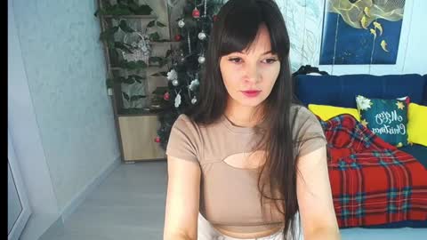 Snapshot of misslauraslim chatting on 01.11.25 MissLaura online show from 01.11.25
