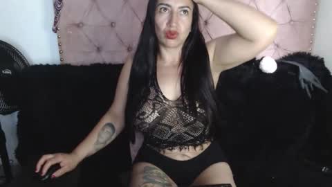 Snapshot of misslucyy1 chatting on 04.22.26 luccy online show from 04.22.26