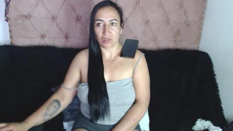 Snapshot of misslucyy1 chatting on 04.27.26 luccy online show from 04.27.26