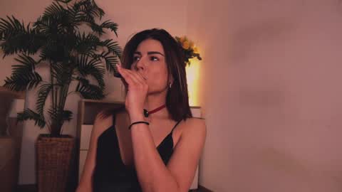 Snapshot of misslullu chatting on 10.13.25 Lullu online show from 10.13.25