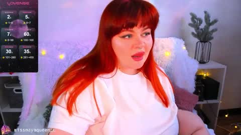 Snapshot of missmayaqueen chatting on 01.12.26 Maya online show from 01.12.26