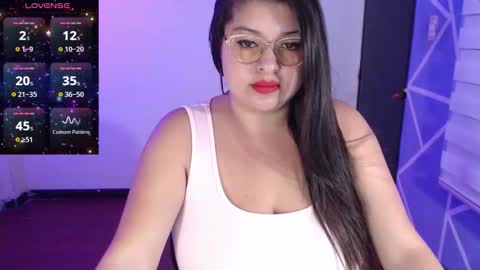 Miia online show from 11.15.25