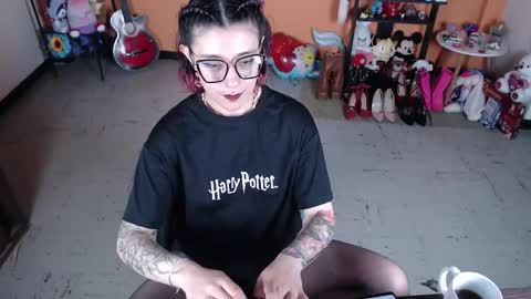 Miss Mia online show from 01.09.25