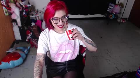 Miss Mia online show from 02.09.25