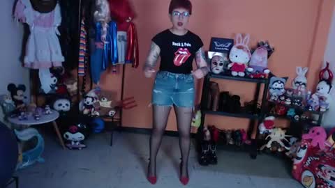 Miss Mia online show from 06.09.26