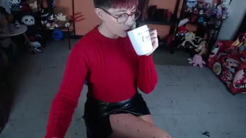 Miss Mia online show from 07.09.26