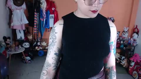 Miss Mia online show from 07.29.26