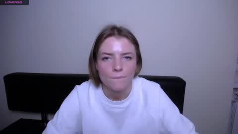 Olivia online show from 12.10.24