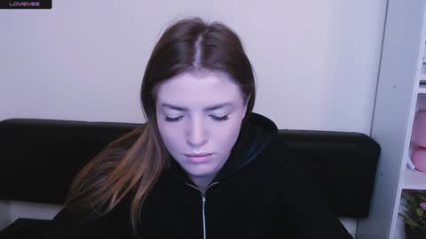 Olivia online show from 01.08.25