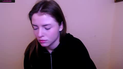 Olivia online show from 01.30.25